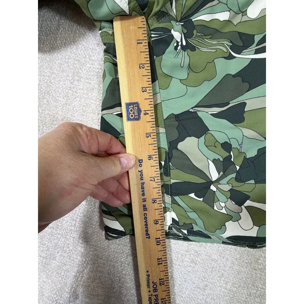 Patagonia Men's 38 Green Camo Swim Trunks Lightweight Pool Beach Shorts